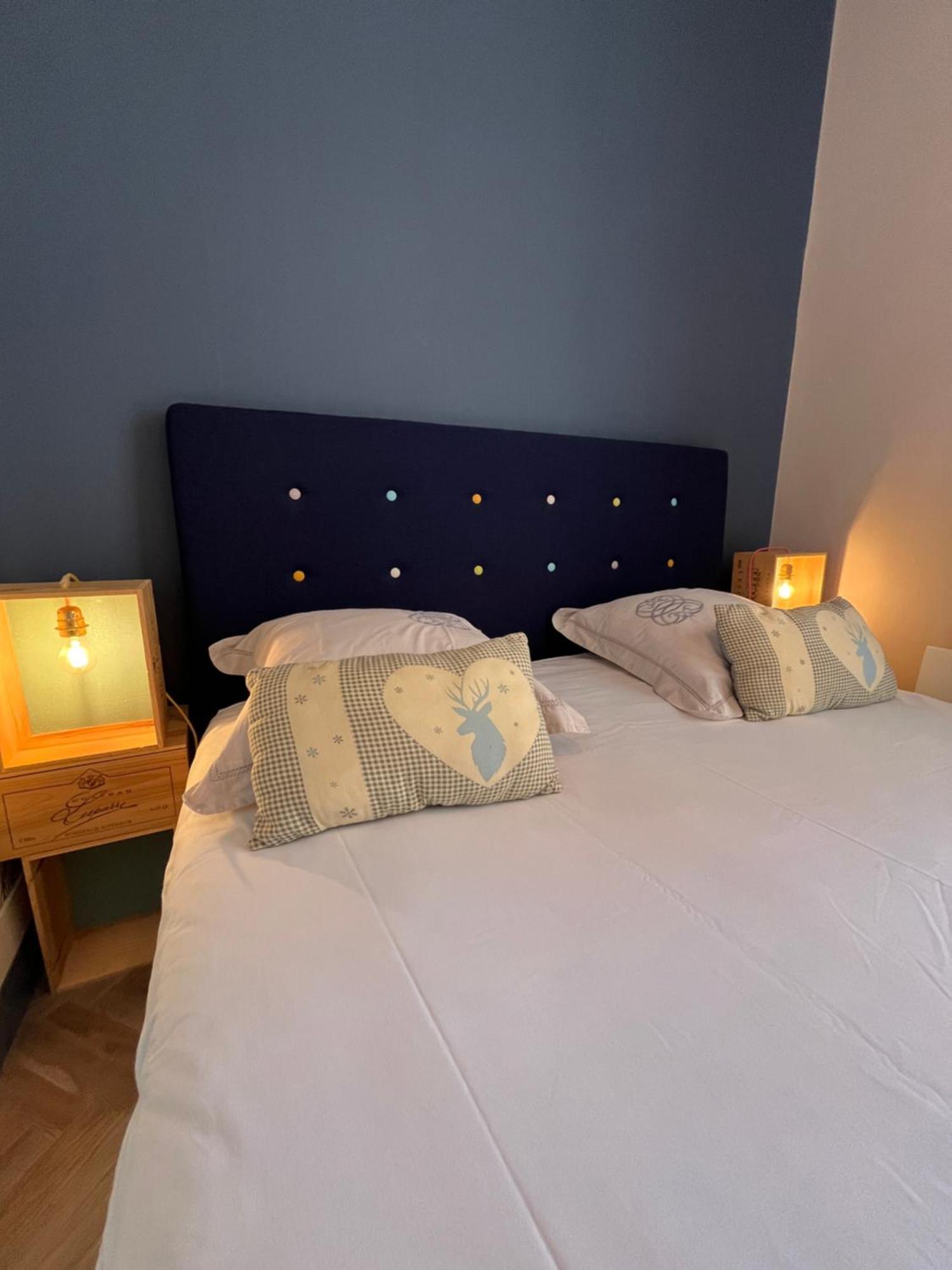 Cote Chateau - Grand Appartement Au Coeur De Blois Exteriör bild